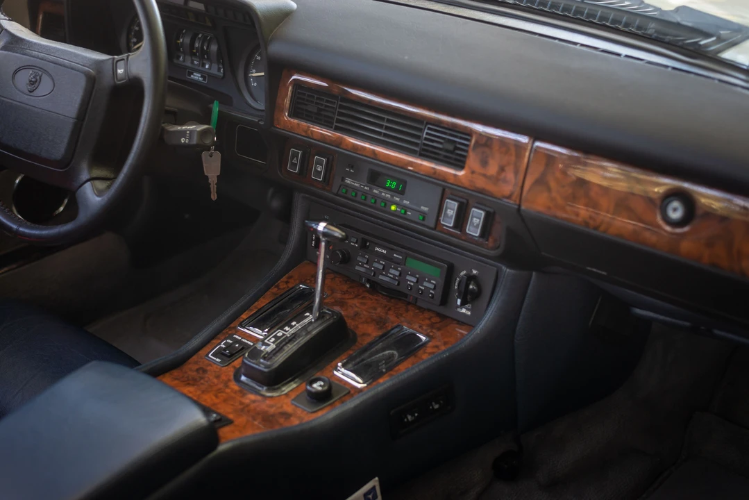 1990 Jaguar XJS Pre-Facelift V12 - Image 20 of 31