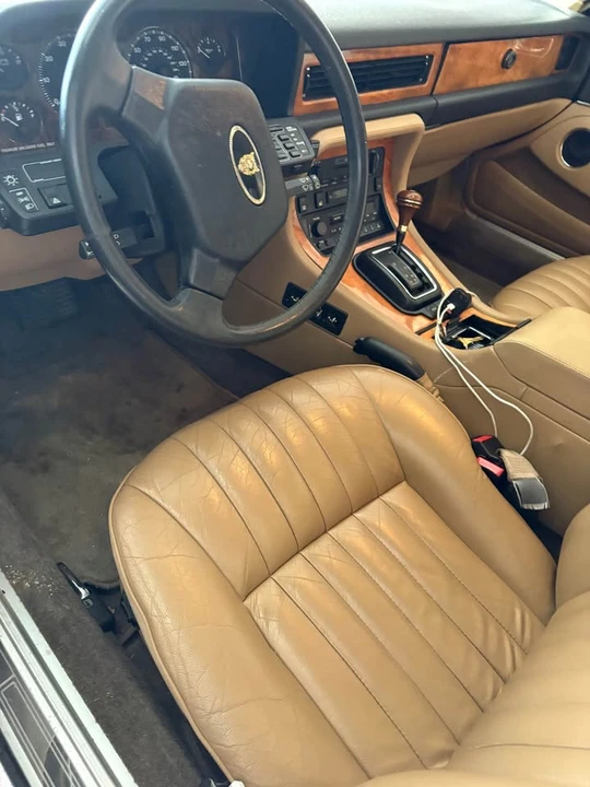 1990 Jaguar XJ40 XJ - Image 3 of 3