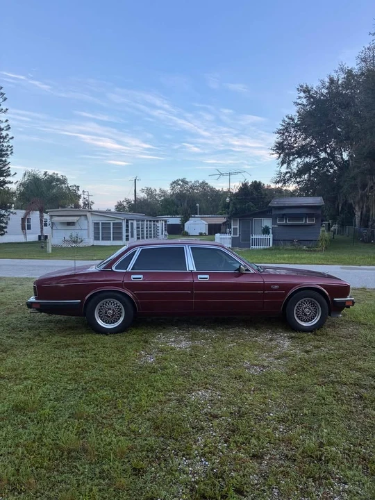 1990 Jaguar XJ40 XJ - Image 4 of 14