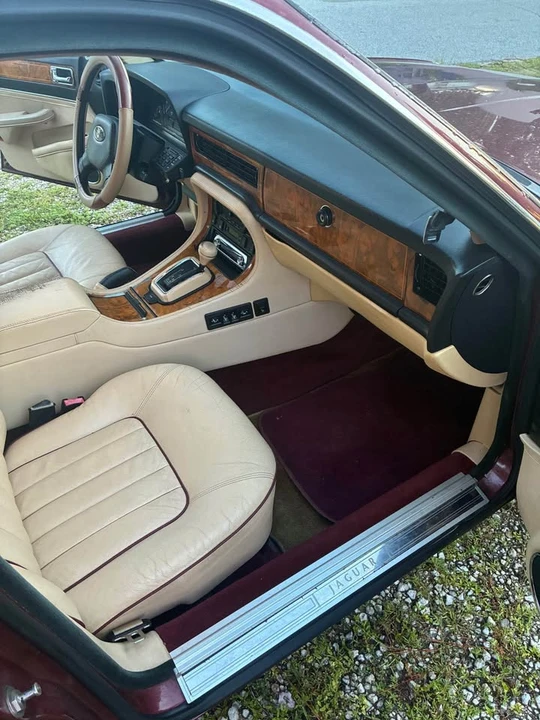 1990 Jaguar XJ40 XJ - Image 8 of 14