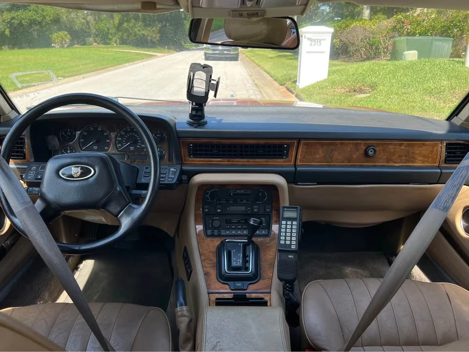 1990 Jaguar XJ40 XJ - Image 13 of 14