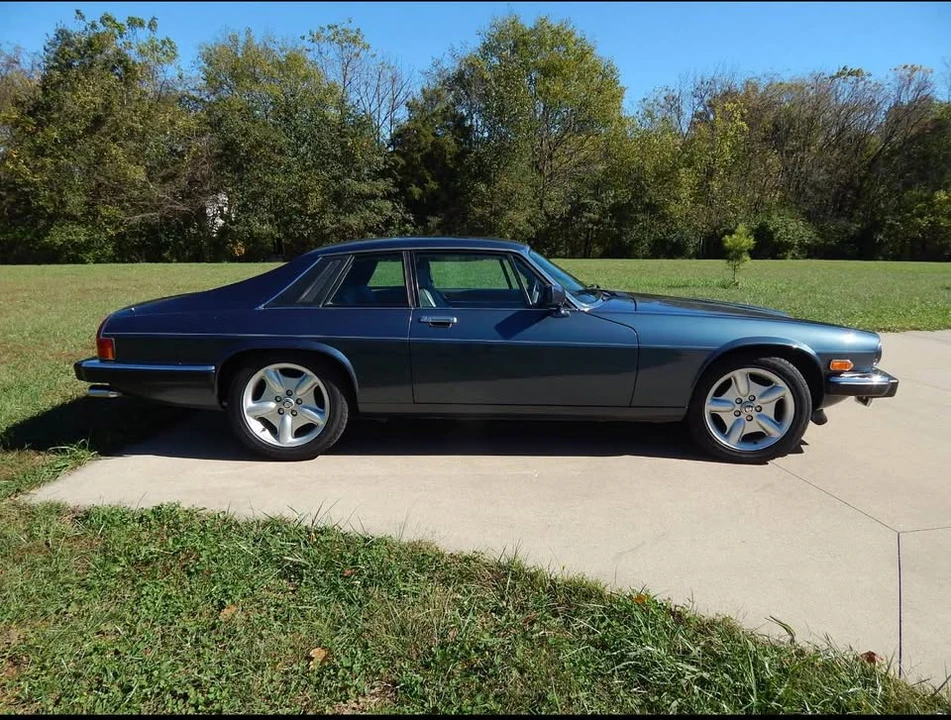 1990 Jaguar XJS - Image 3 of 12