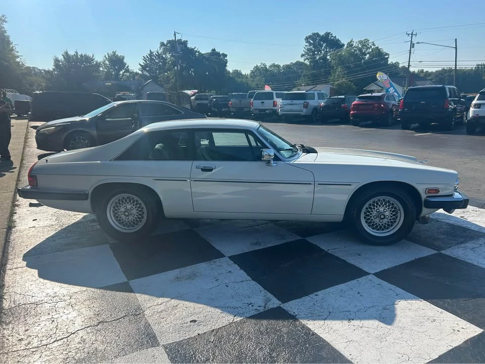 1990 Jaguar XJS Pre-Facelift V12 - Image 4 of 10