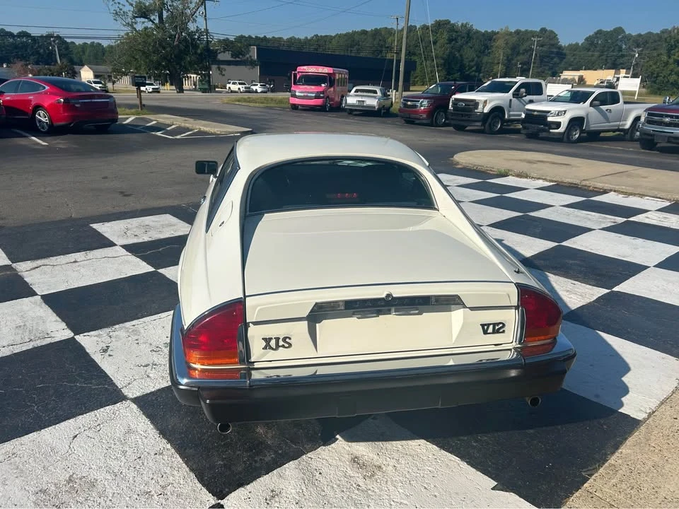 1990 Jaguar XJS Pre-Facelift V12 - Image 3 of 10