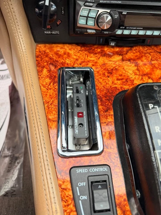 1990 Jaguar XJS Pre-Facelift V12 - Image 16 of 17