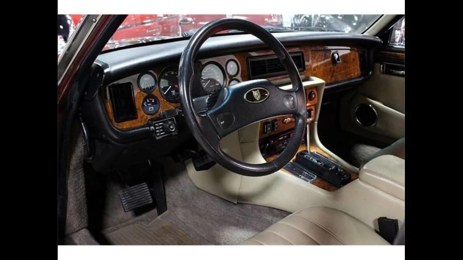 1990 Jaguar XJ Series 3 - Image 7 of 12