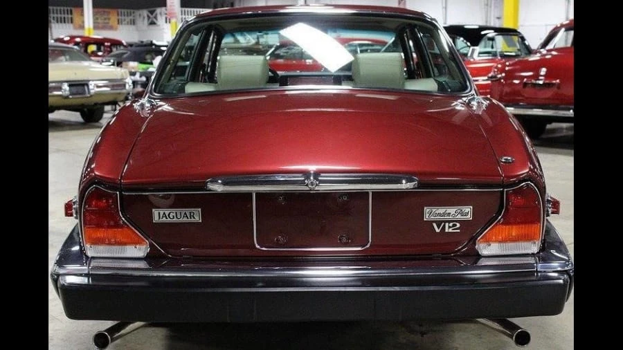 1990 Jaguar XJ Series 3 - Image 11 of 12