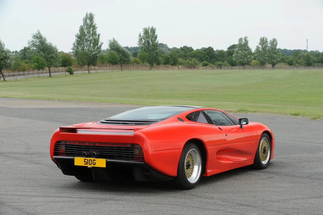 1990 Jaguar XJ220 - Image 7 of 17