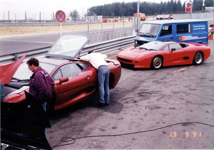 1990 Jaguar XJ220 - Image 16 of 17