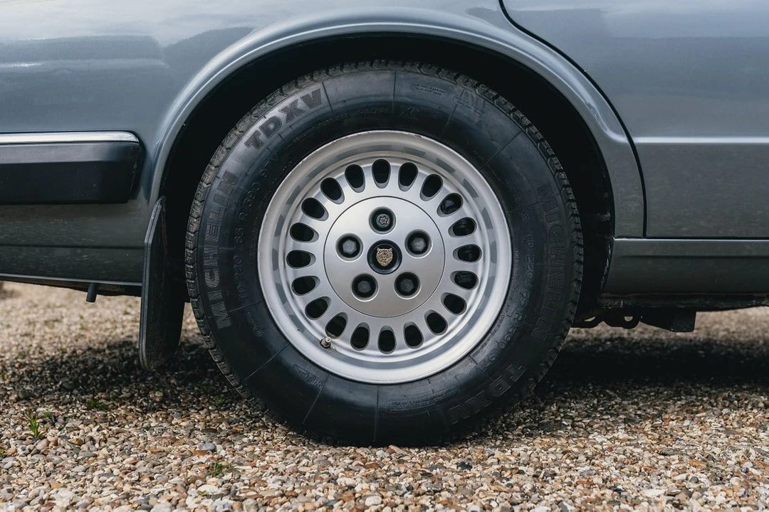 1990 Jaguar XJ40 XJ - Image 15 of 30