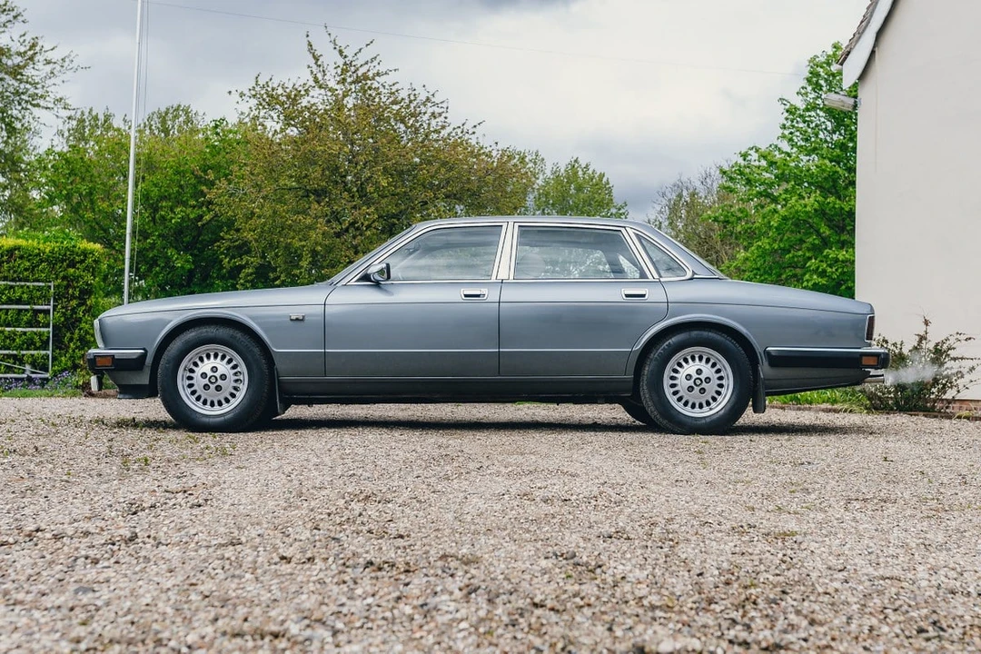 1990 Jaguar XJ40 XJ - Image 5 of 30