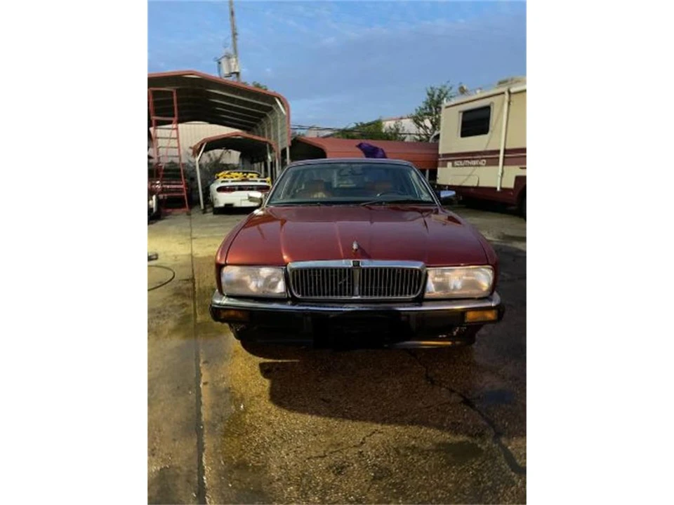 1990 Jaguar XJ40 XJ - Image 6 of 24