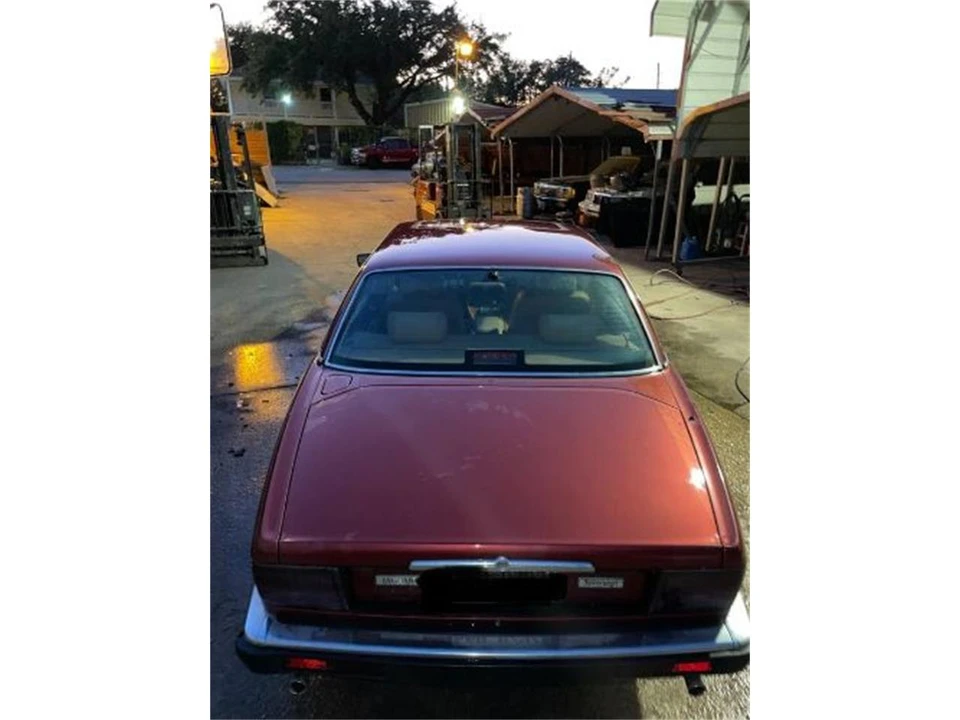 1990 Jaguar XJ40 XJ - Image 2 of 24