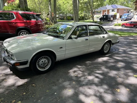 1990 Jaguar XJ6 Baseline