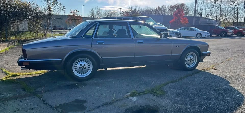 1990 Jaguar XJ40 XJ - Image 3 of 18