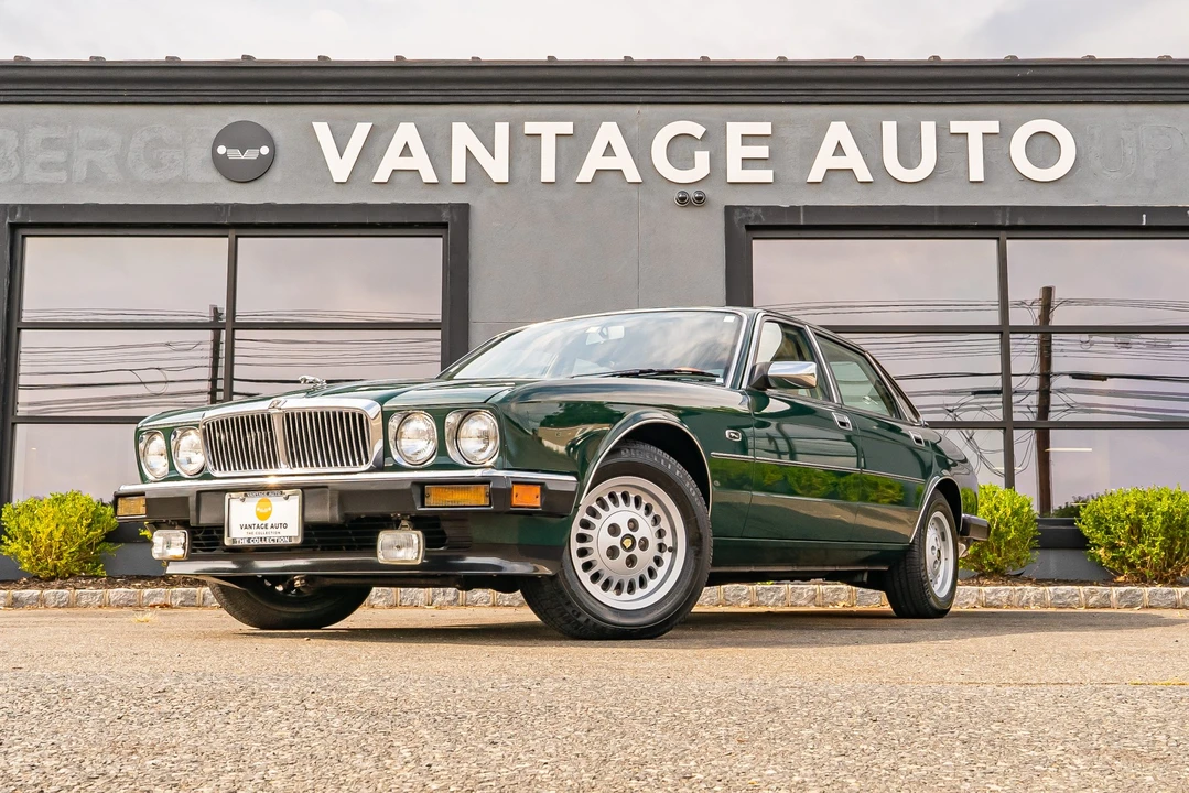 1990 Jaguar XJ40 XJ - Image 2 of 31