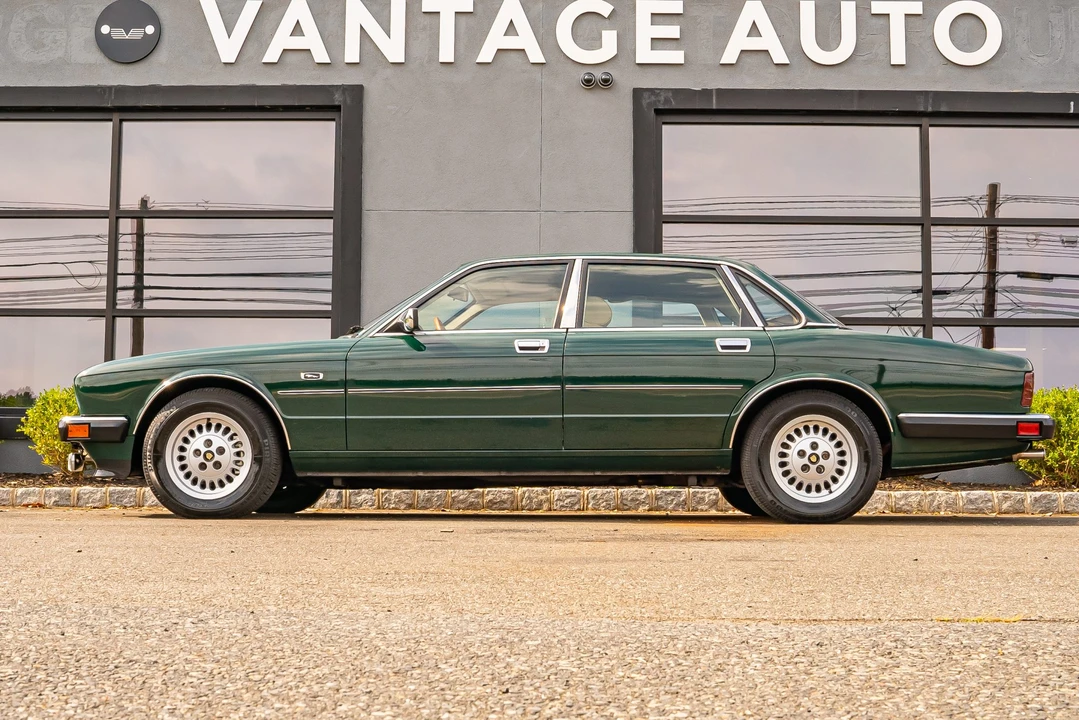 1990 Jaguar XJ40 XJ - Image 5 of 31