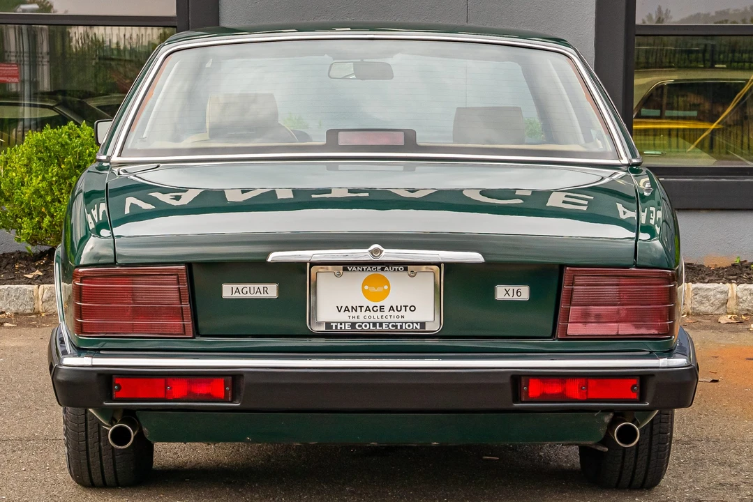 1990 Jaguar XJ40 XJ - Image 9 of 31