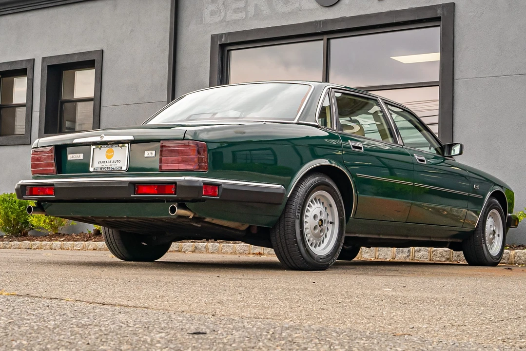 1990 Jaguar XJ40 XJ - Image 12 of 31