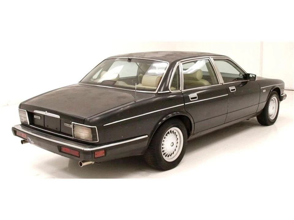1990 Jaguar XJ40 XJ - Image 5 of 31