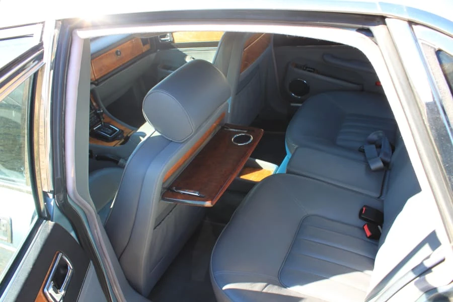 1990 Jaguar XJ40 XJ - Image 3 of 4