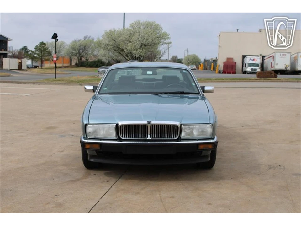 1990 Jaguar XJ40 XJ - Image 5 of 31