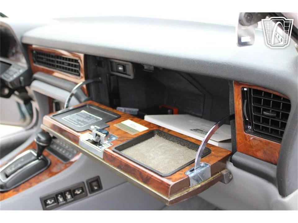1990 Jaguar XJ40 XJ - Image 12 of 31