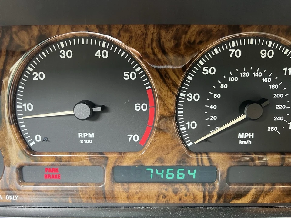1990 Jaguar XJ Series 3 - Image 16 of 17