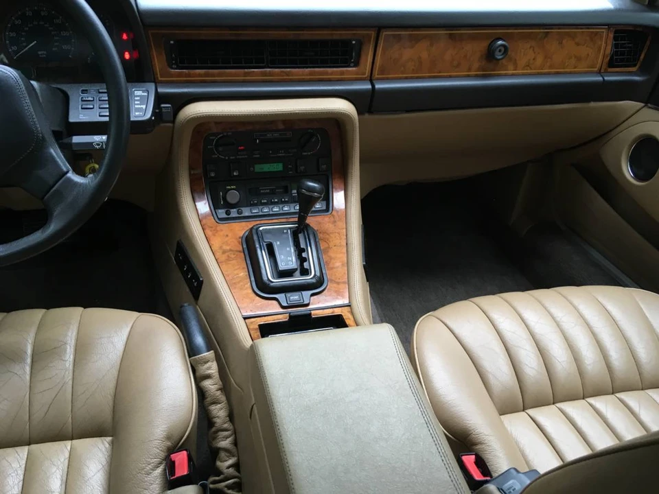 1990 Jaguar XJ40 XJ - Image 7 of 17