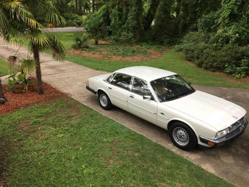 1990 Jaguar XJ40 XJ - Image 3 of 17