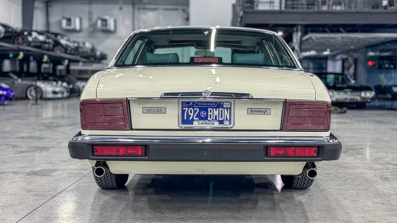 1990 Jaguar XJ40 XJ - Image 10 of 31