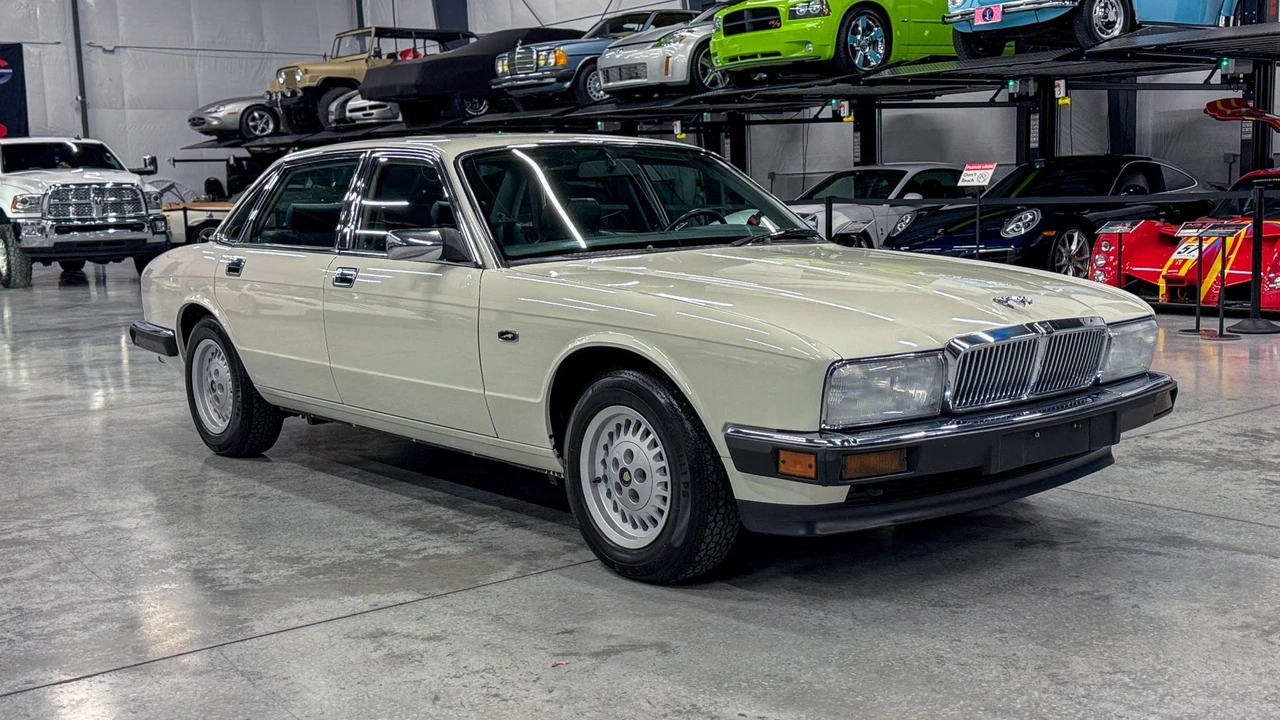 1990 Jaguar XJ40 XJ - Image 3 of 31