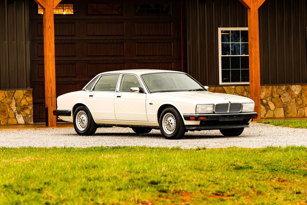 1990 Jaguar XJ40 XJ - Image 8 of 31