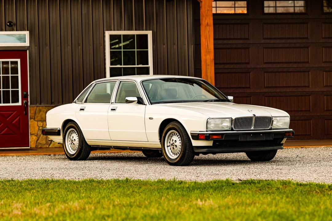 1990 Jaguar XJ40 XJ - Image 12 of 31