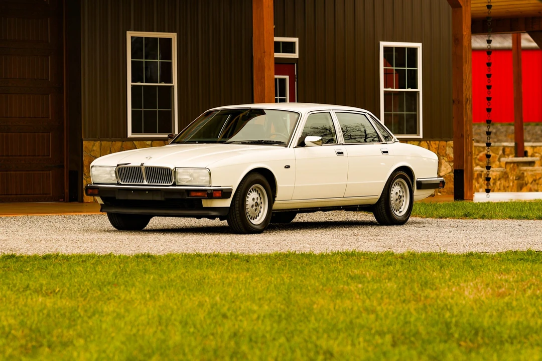 1990 Jaguar XJ40 XJ - Image 24 of 31