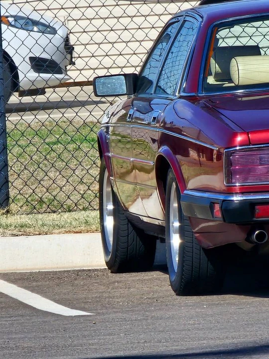 1990 Jaguar XJ40 XJ - Image 8 of 17