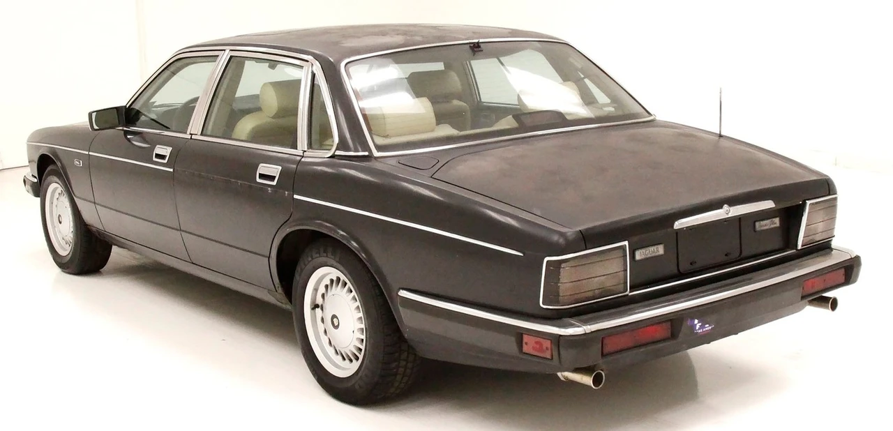 1990 Jaguar XJ40 XJ - Image 3 of 12