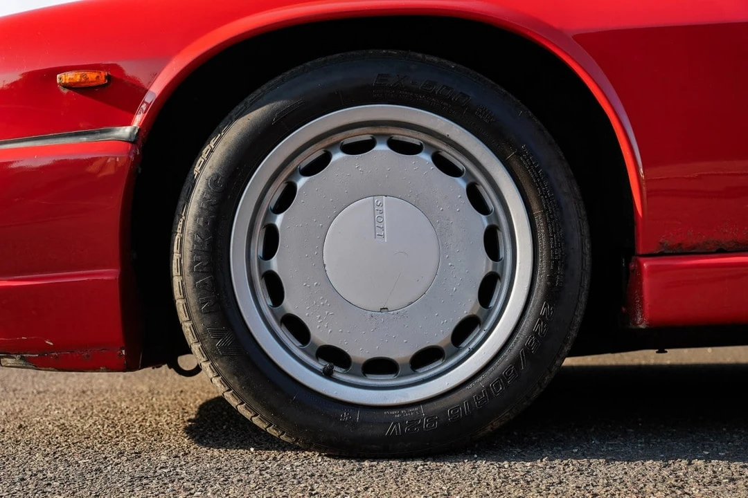 1990 Jaguar XJ-S TWR - Image 24 of 30
