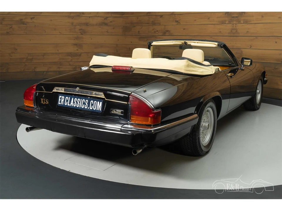 1990 Jaguar XJS - Image 11 of 30