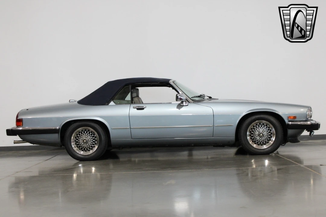 1990 Jaguar XJS - Image 17 of 21