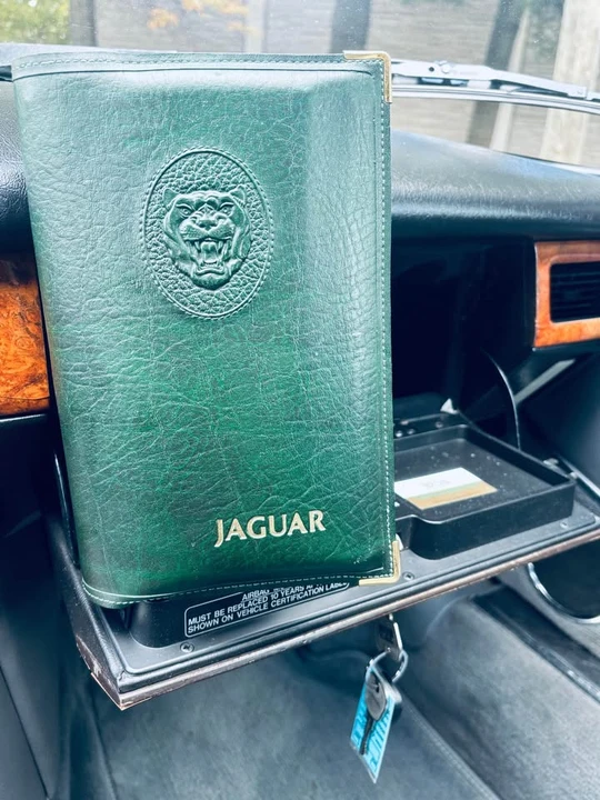 1990 Jaguar XJS Convertible - Image 18 of 19