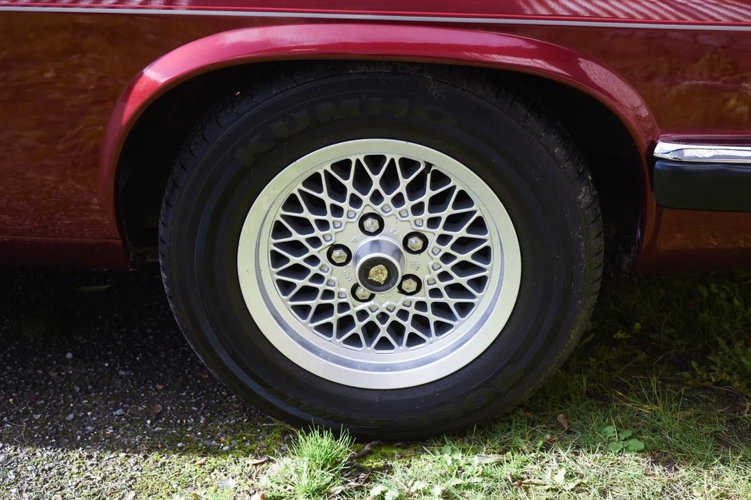 1990 Jaguar XJS Pre-Facelift V12 - Image 23 of 30