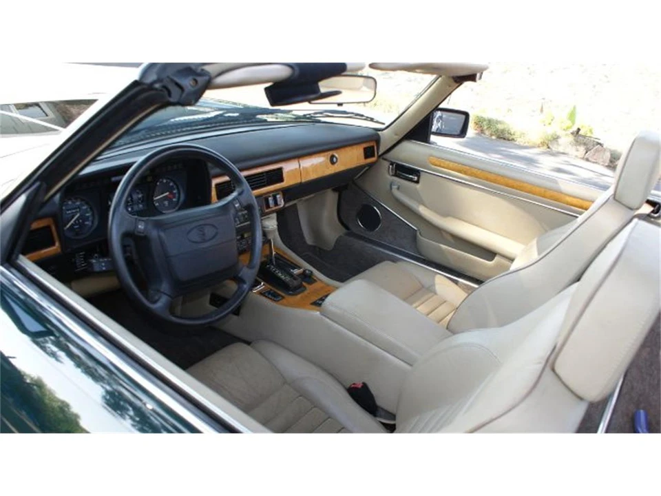 1990 Jaguar XJS - Image 23 of 29