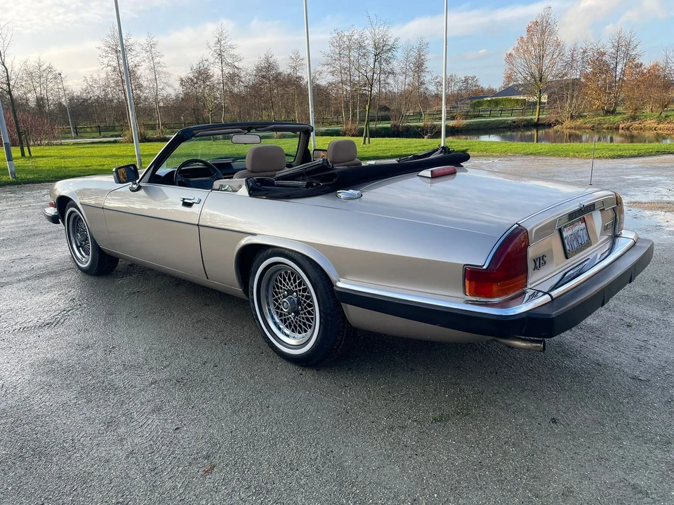 1990 Jaguar XJS Convertible - Image 24 of 30