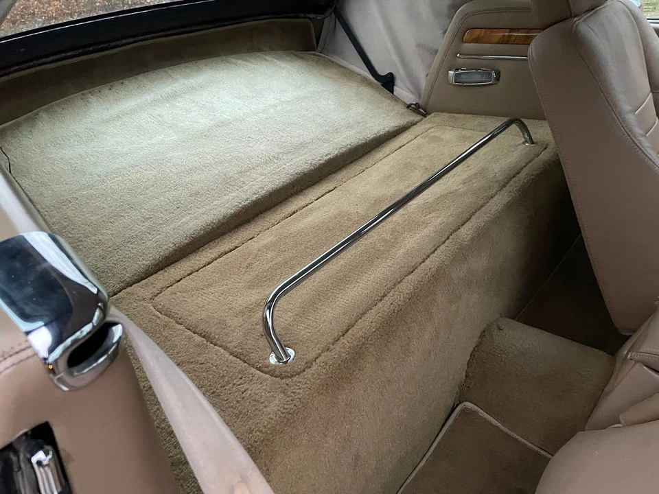 1990 Jaguar XJS Convertible - Image 28 of 30