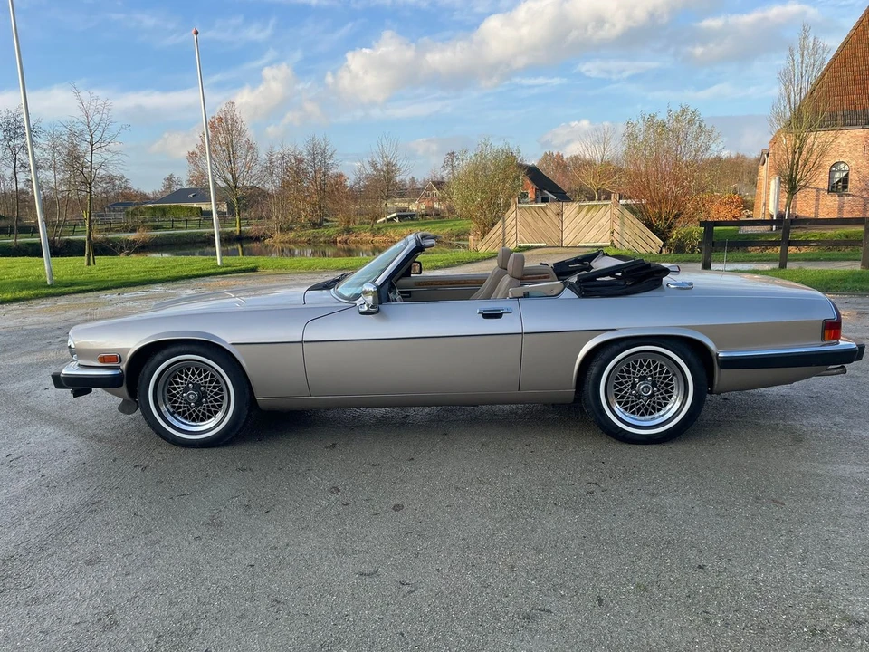 1990 Jaguar XJS Convertible - Image 9 of 30