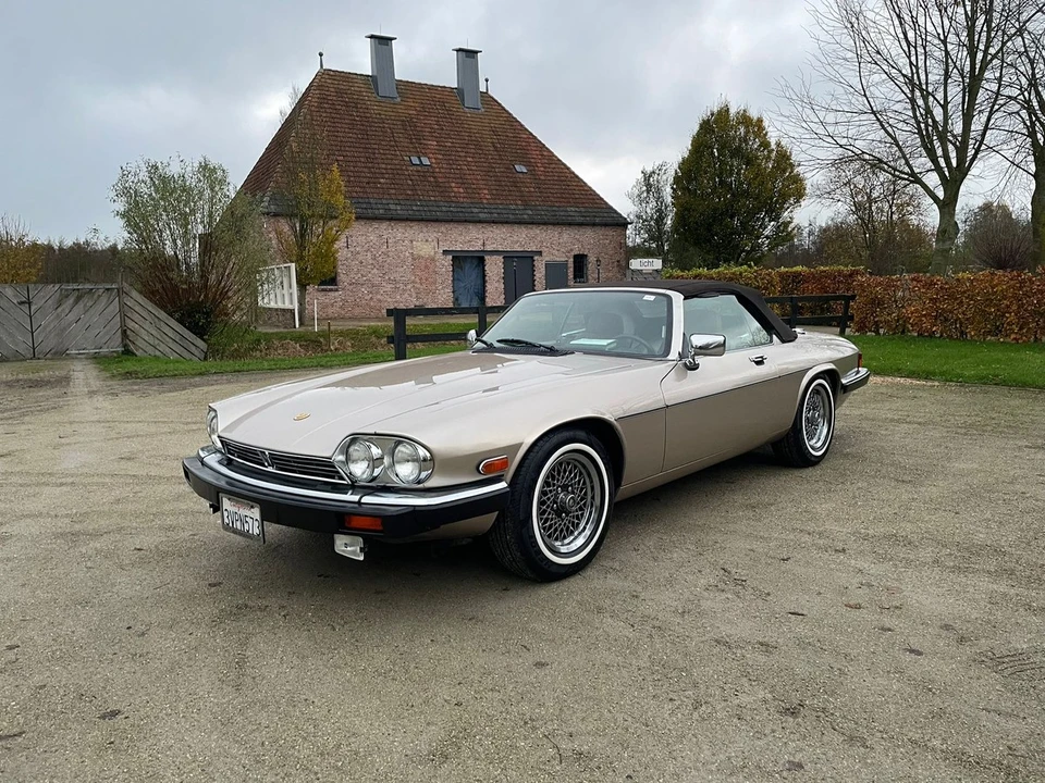 1990 Jaguar XJS Convertible - Image 13 of 30