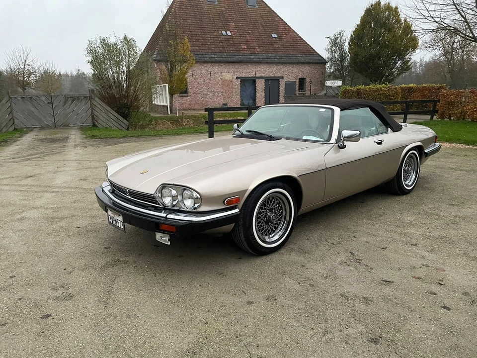 1990 Jaguar XJS Convertible - Image 23 of 30