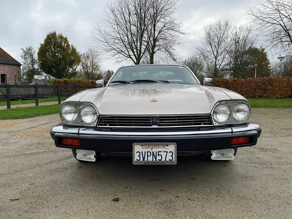 1990 Jaguar XJS Convertible - Image 15 of 30