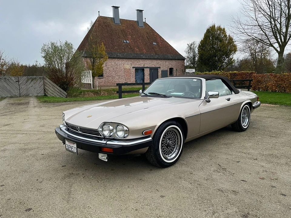 1990 Jaguar XJS Convertible - Image 11 of 30